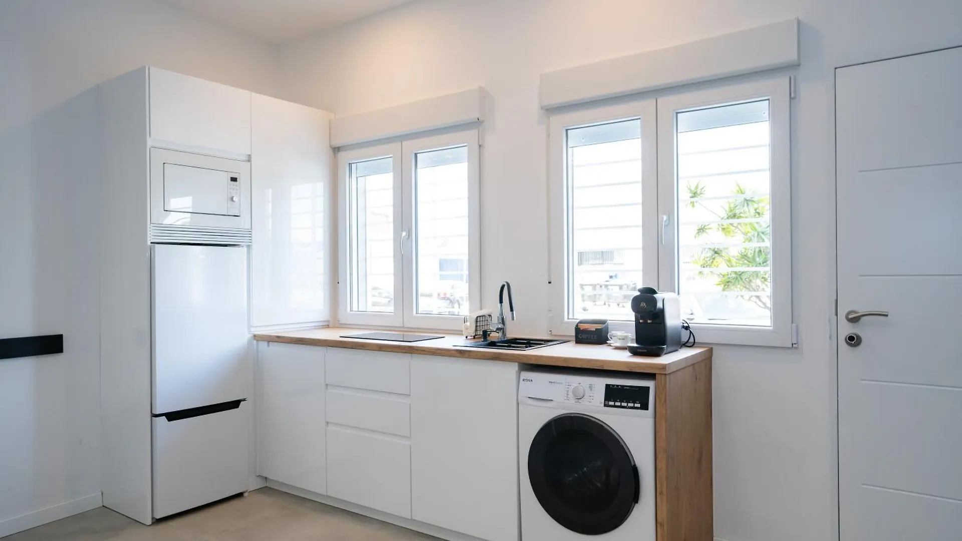 Nomad Malaga - Airport I Apartment 0*,