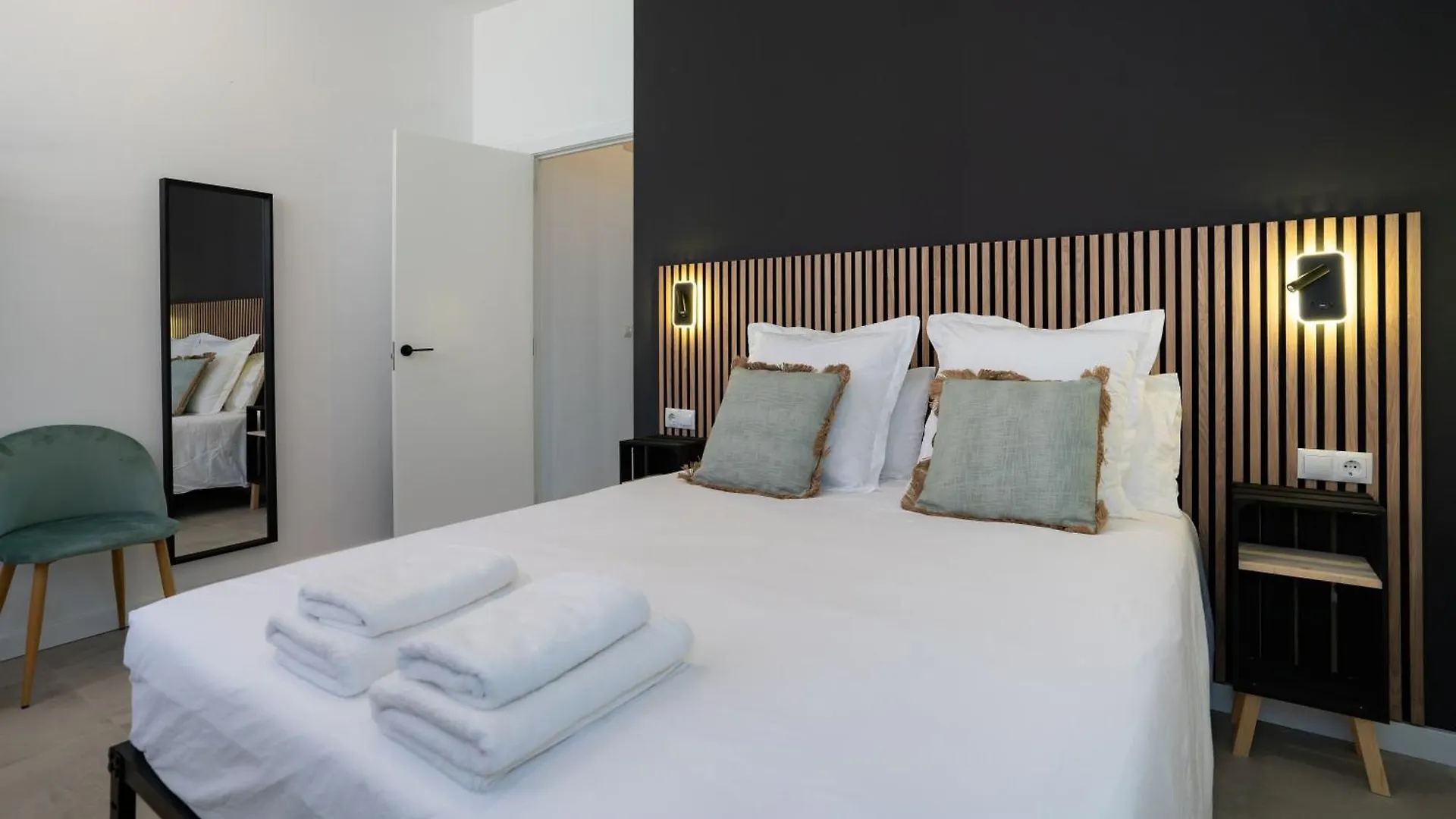 Nomad Malaga - Airport I Apartment